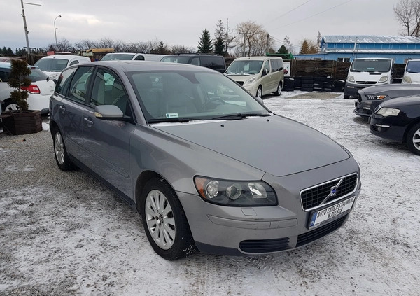 Volvo V50 cena 19600 przebieg: 170000, rok produkcji 2005 z Iłża małe 137